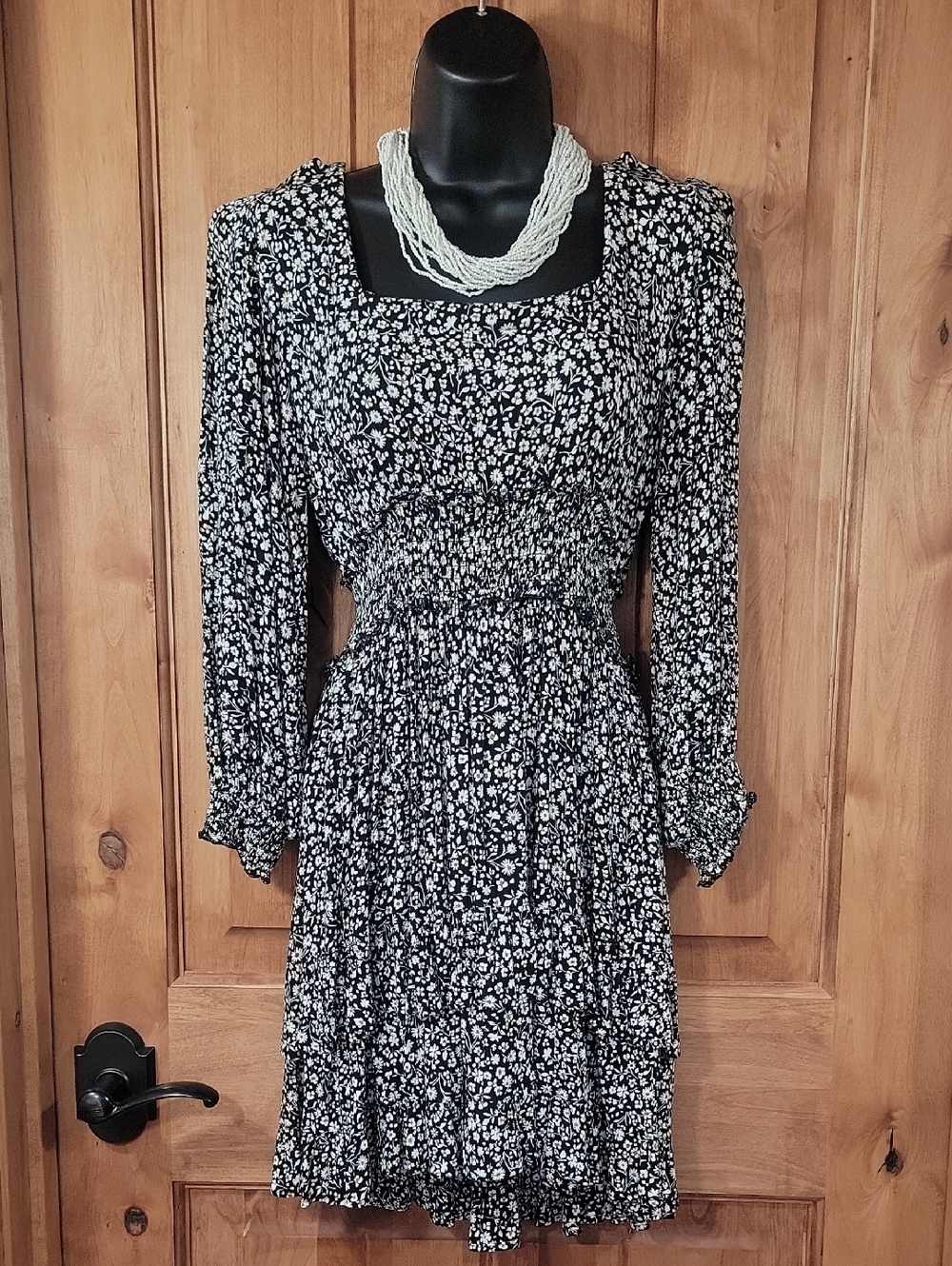 Daisy Explosion Floral Print Dress - Picture 2 of 10